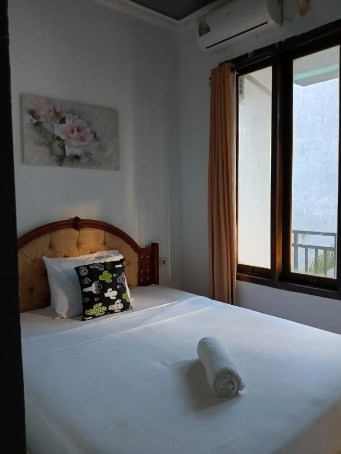 Ayu Homestay Kuta  Exterior photo